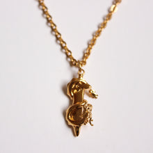 Laden Sie das Bild in den Galerie-Viewer, Dragon Necklace | Akoyama
