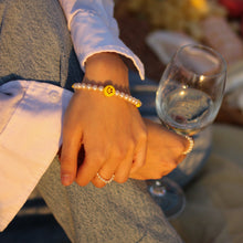 Laden Sie das Bild in den Galerie-Viewer, Emoji Bracelet | Akoyama
